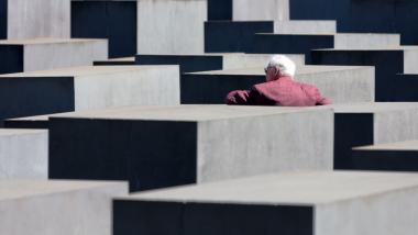 ¿A quién llamas mayor? - Sociedad